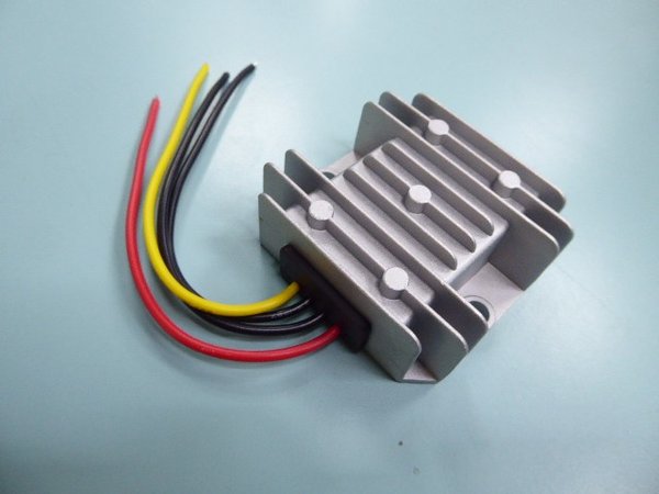 DC-DC 12V 24V to 5V 5A DC/DC step up converter 25W vehicle power supply