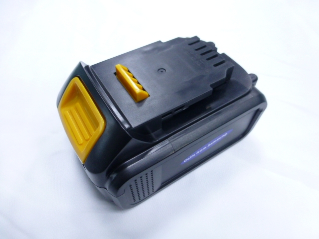 Dewalt DCB180 DCD776C2 18V XR Li-ion battery | Unicell