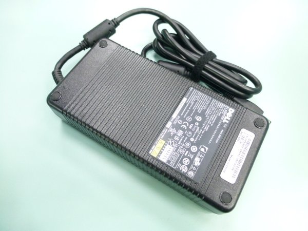 Dell 19.5V 11.8A AC adapter