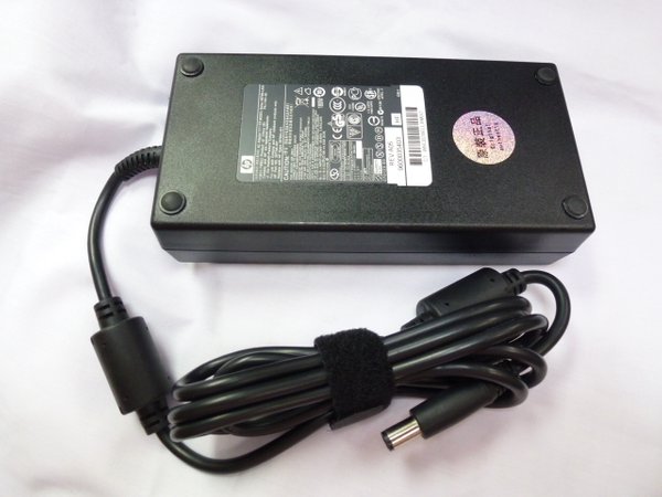 hp HSTNN-LA03 PA1181-02 397748-001 397840-001 19V 9.5A 180W ac adapter 