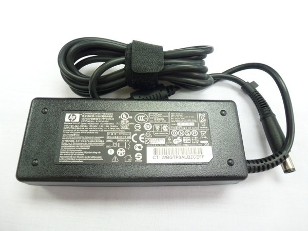 HP 384020-002 384021-003 416421-021 19V 4.74A 90W ac adapter