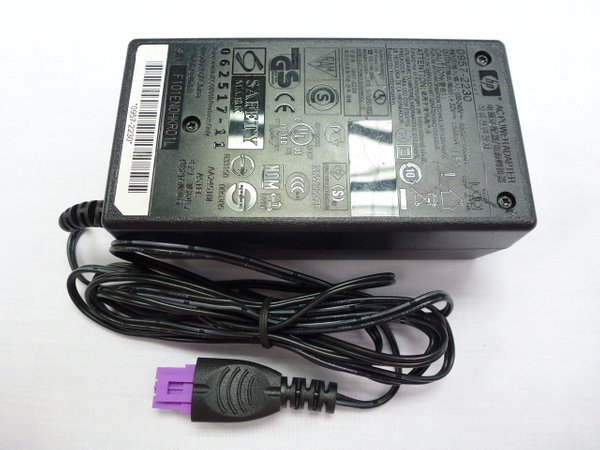 HP 32V 1560mA adapter