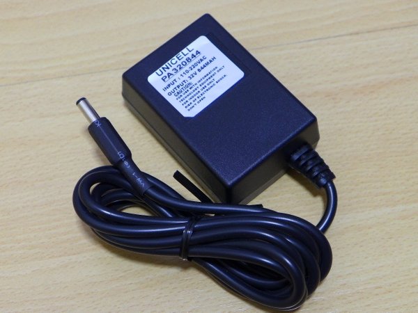 HP 0957-2120 32V 844mA ac Adapter