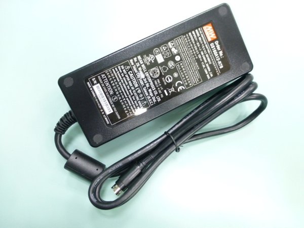 MW Mean Well 12V 11.5A ac/dc switching adaptor