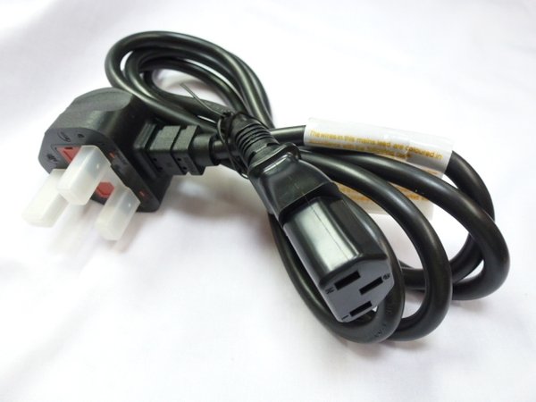UK plug to C13 Singapore safety mark IEC ac power cord