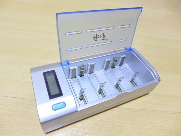 Digital universal battery charger