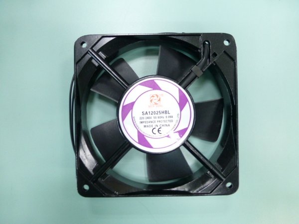 120x120x25 mm 240V AC cooling fan