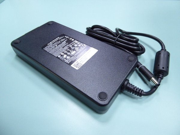 For Dell 19.5V 12.3A ac/dc adapter