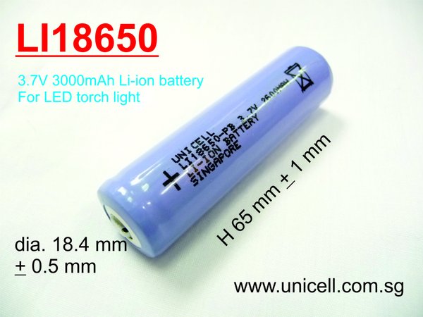 LED torch light 18650 3.7V 3000mAh rechargeable Li-ion battery