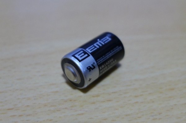 EEM3 ER14250 SIZE 1/2AA 3.6V Lithium battery