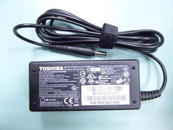 Toshiba 19V 2.37A ac/dc adapter for Toshiba PA5072E-1AC3
