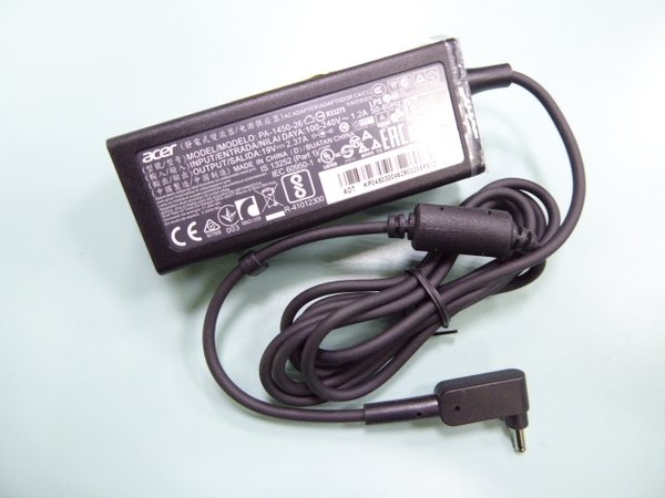 Acer 19V 2.37A PA-1450-26 ac adapter