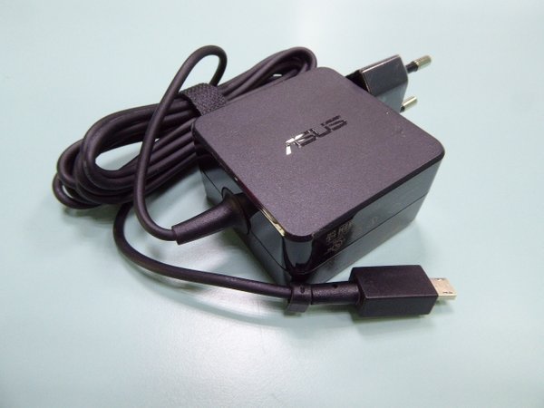 Asus ADP-33AW B 19V 1.75A 33W tablet ac adapter