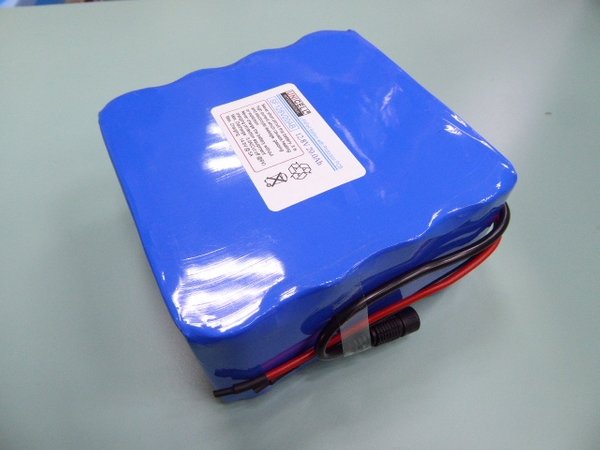 12.8V 20Ah IFR18650 4S13P LiFePo4 lithium iron phosphate battery