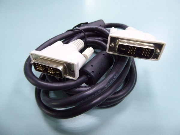 DVI-D male to male single link display cable