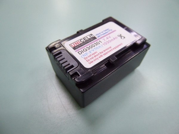 Sony NP-FV50A battery for Sony FDR-AX700 FDR-AXP33 HDR-CX450 HDR-CX625 HDR-CX680 HDR-PJ620 HDR-PJ675