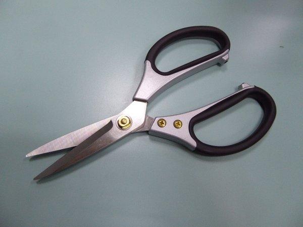 Strong lion alloy steel strong scissors