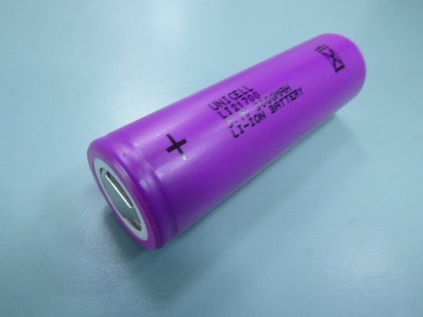 21700 3.7V 5000mAh Li-ion battery