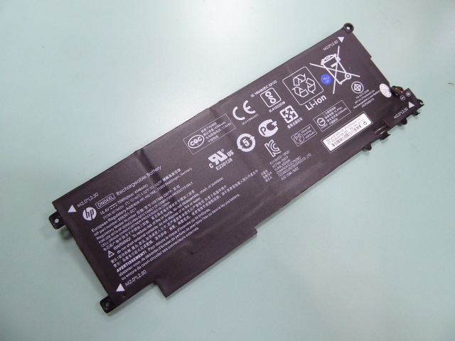 vhbw batteria compatibile con HP EliteBook 8560w, 8570w, 8760w, 8770w laptop notebook (4400mAh, 14,8V, Li-Ion