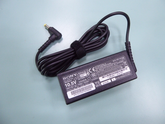 90W Alimentatore per notebook SONY VGP-AC19V1 19.5V 4.7A 6.5*4.4mm